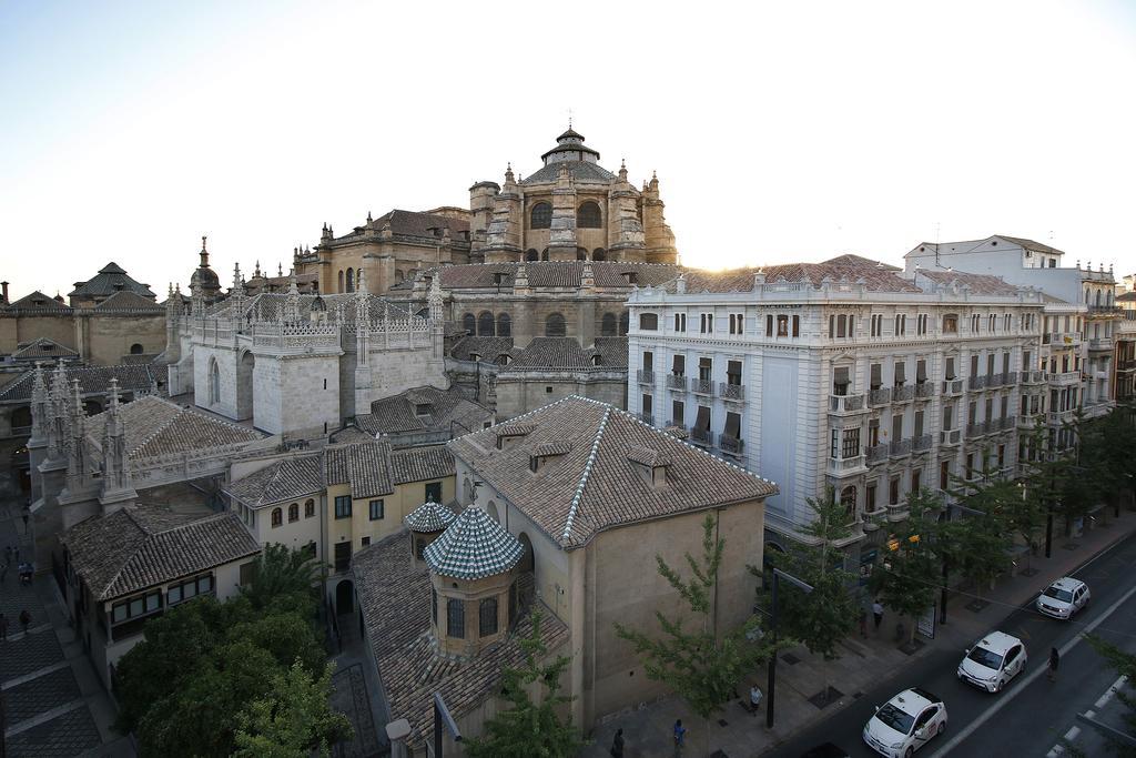 Suites Gran Via Capilla Real グラナダ エクステリア 写真
